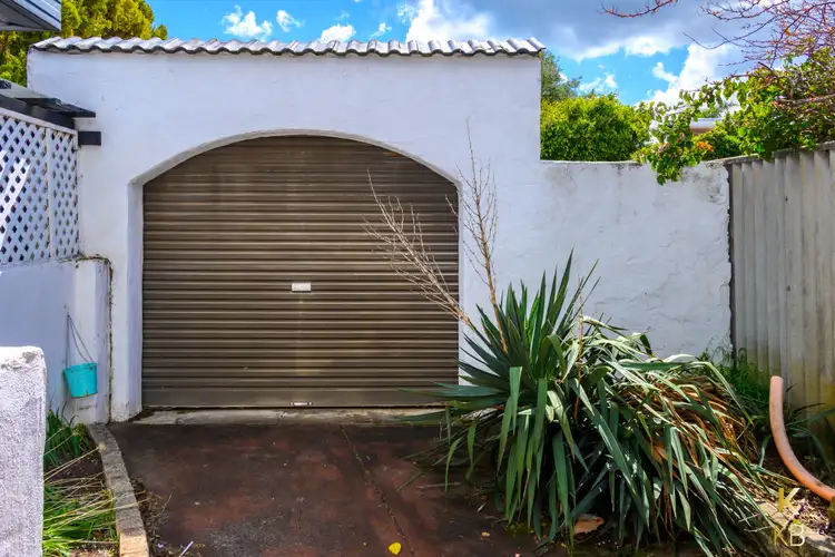 Sixth view of Homely house listing, 4 Laguna St, Safety Bay WA 6169