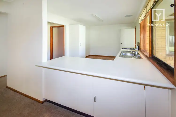 Sixth view of Homely house listing, 4 Norton Dr, Mooroopna VIC 3629