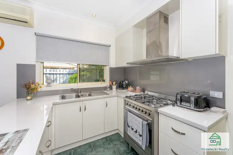 Fifth view of Homely house listing, 17 Kassandra Dr, Traralgon VIC 3844