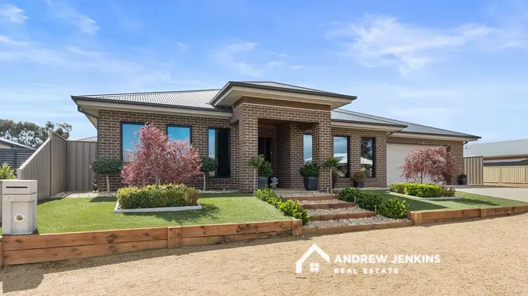 22 Bisogni Dr, Cobram VIC 3644