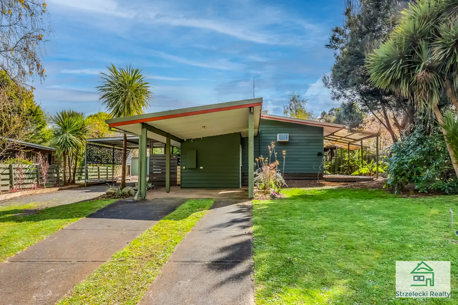 Main view of Homely house listing, 2 Matlock Ct, Rawson VIC 3825