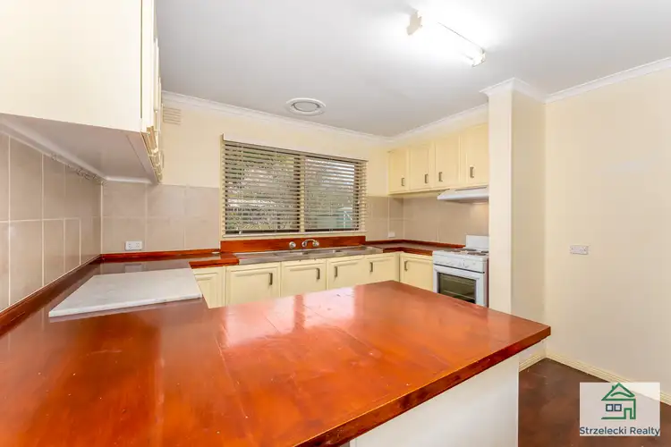 Seventh view of Homely house listing, 2 Matlock Ct, Rawson VIC 3825