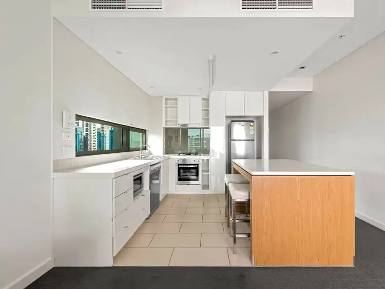Second view of Homely unit listing, Unit 1004/107-109 Astor Tce, Spring Hill QLD 4000