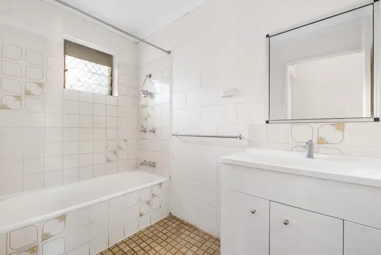 Fifth view of Homely block of units listing, 10 Halliday St, Kirwan QLD 4817