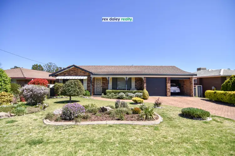 12 Zircon Street, Inverell NSW 2360