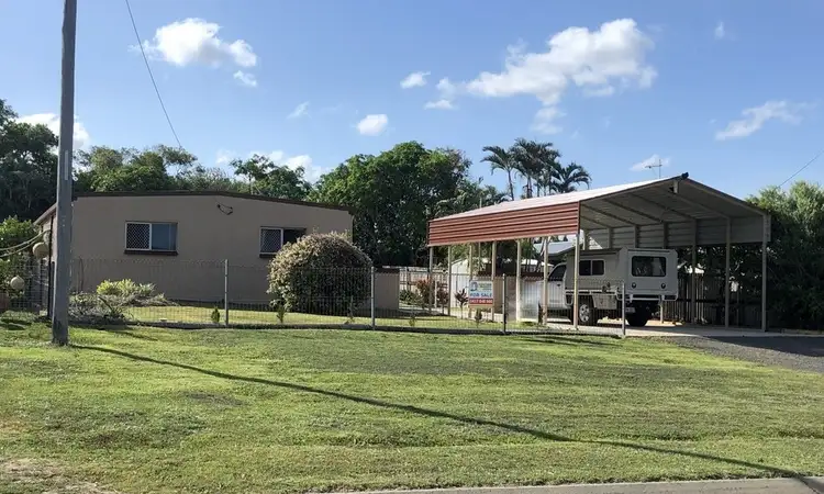 35 John St, Cooktown QLD 4895