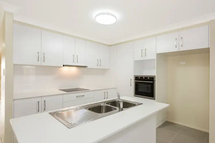 Second view of Homely unit listing, 8 Adelaide St, Cranley QLD 4350