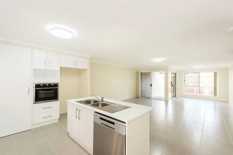 Third view of Homely unit listing, 8 Adelaide St, Cranley QLD 4350