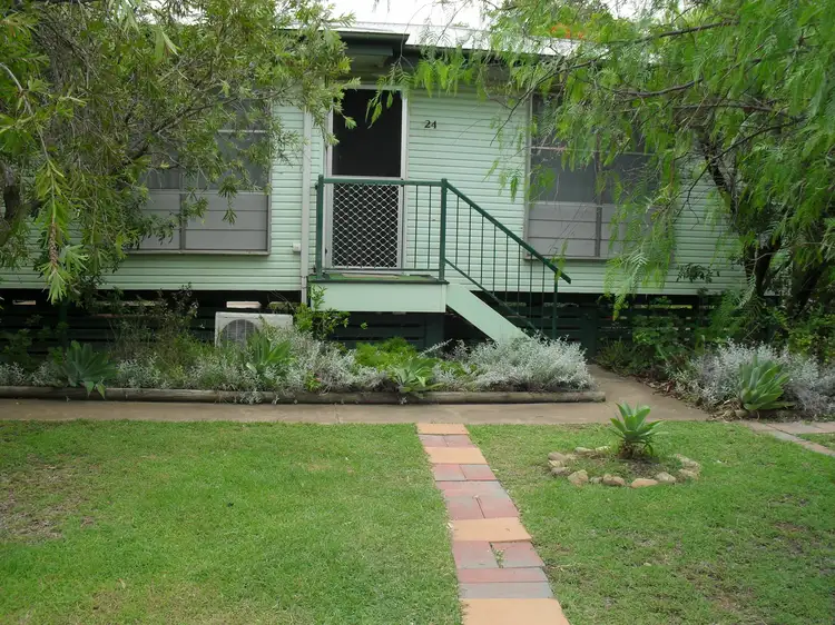 24 Littlefield Street, Blackwater QLD 4717