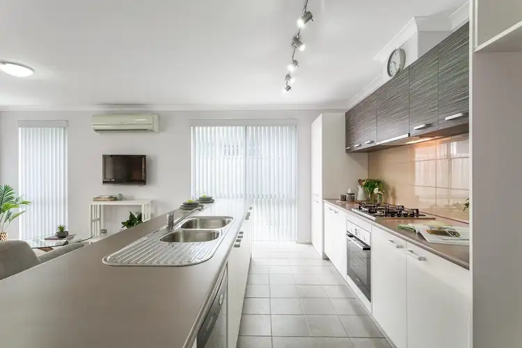 Fourth view of Homely house listing, 8 Lennox Link, Coolbellup WA 6163