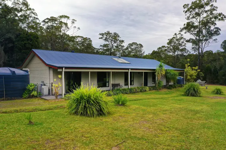 12 Aerodrome Rd, Nabiac NSW 2312