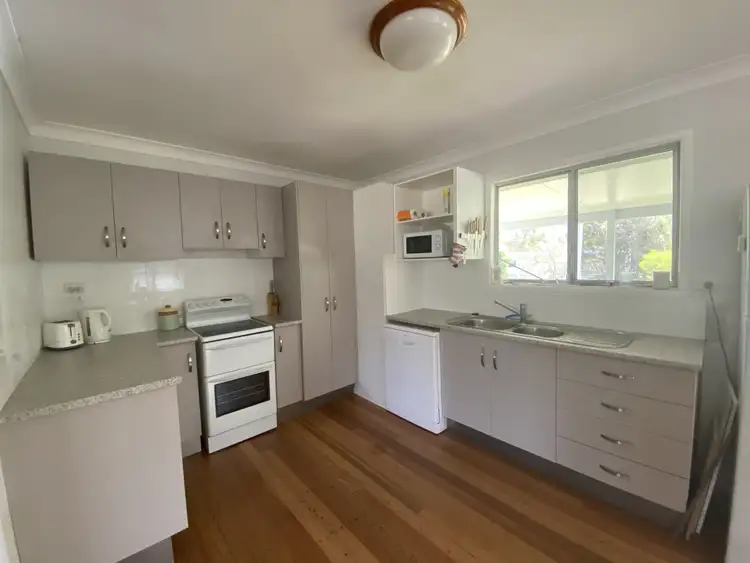 Fifth view of Homely house listing, 3 Oomool St, Macleay Island QLD 4184