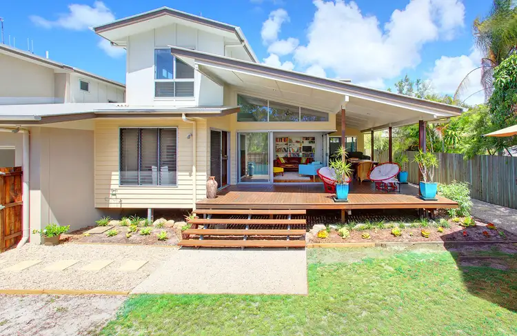 Main view of Homely unit listing, 2/2 Coora Court, Rainbow Beach QLD 4581
