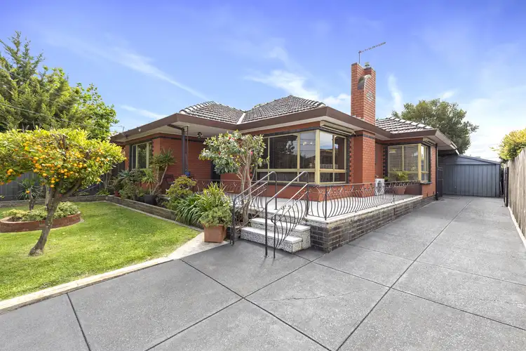 22 Charmaine Avenue, Avondale Heights VIC 3034