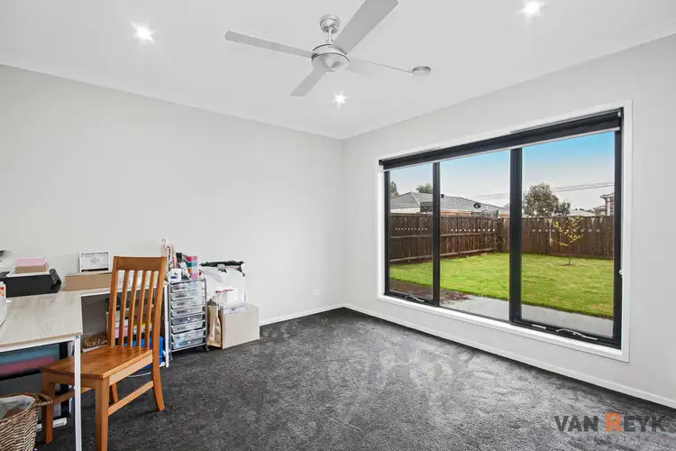 Fifth view of Homely house listing, 7 Cormorant Cl, Bairnsdale VIC 3875