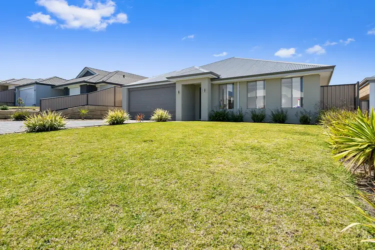 Second view of Homely house listing, 6 Halcyon Cres, Aveley WA 6069