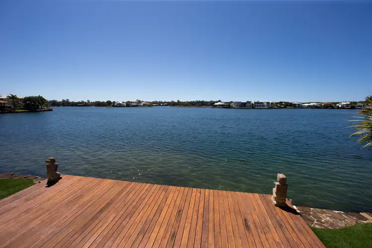 9 River Edge Ct, Twin Waters QLD 4564