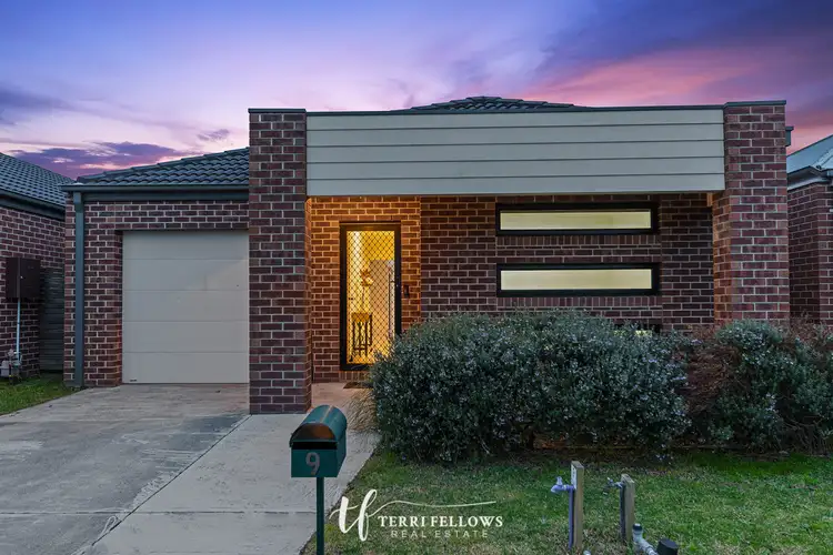 9 Stable St, Pakenham VIC 3810