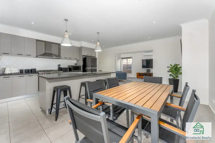 Fifth view of Homely house listing, 11 Berenger Ave, Trafalgar VIC 3824