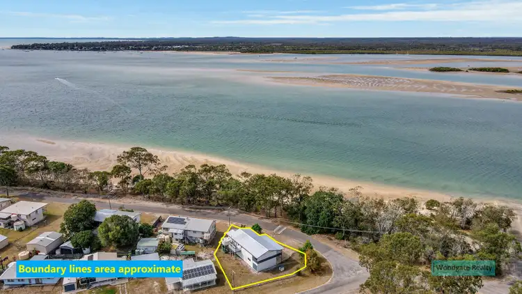 33 Walkers Point Esp, Woodgate QLD 4660