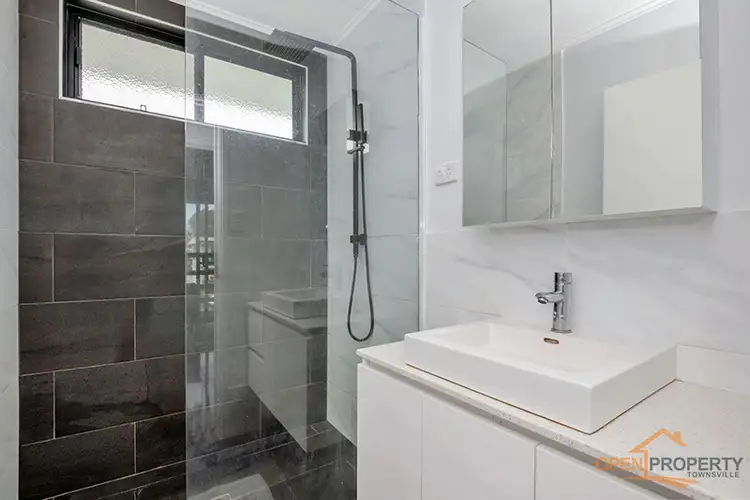 Sixth view of Homely house listing, 25 Ives St, Kirwan QLD 4817