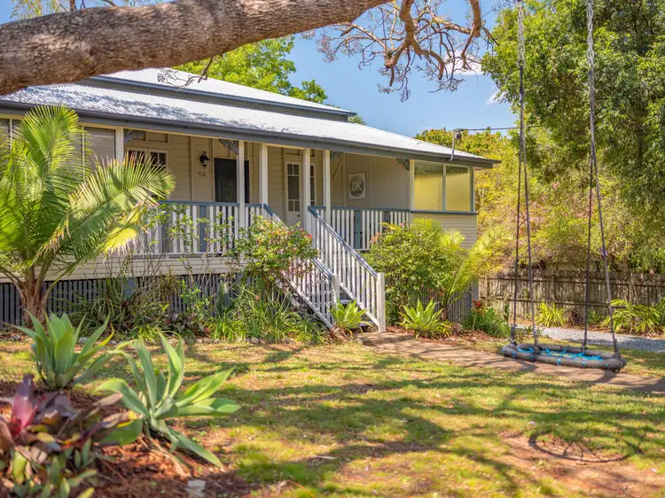 54 Red Hill Rd, Gympie QLD 4570