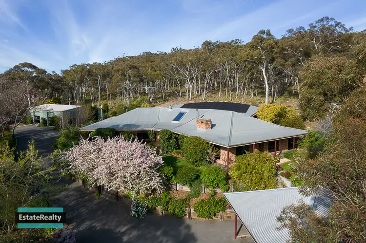 16 Clare Valley Pl, Wamboin NSW 2620