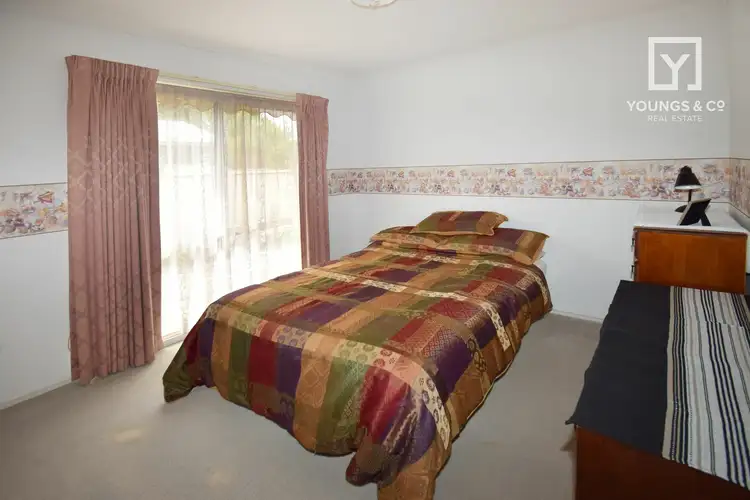 Seventh view of Homely house listing, 16 Madge Ct, Mooroopna VIC 3629