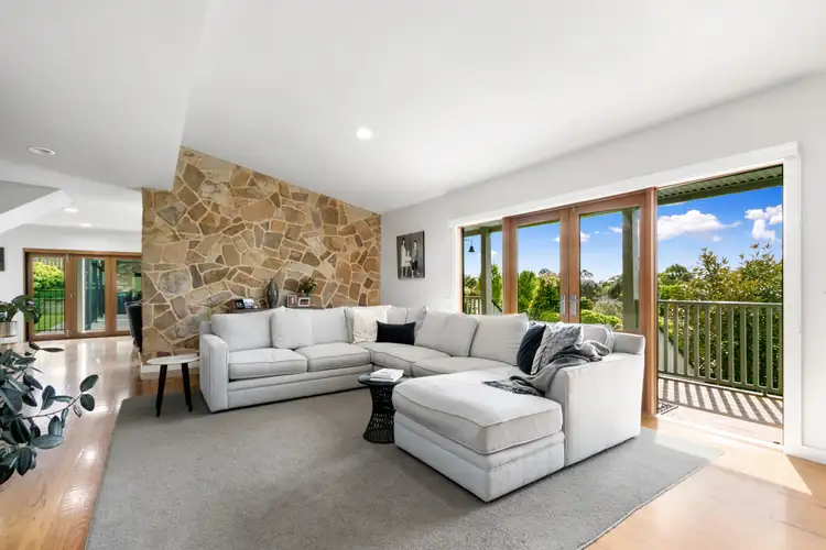 Fourth view of Homely house listing, 15 Hilsley Ct, Toongabbie VIC 3856