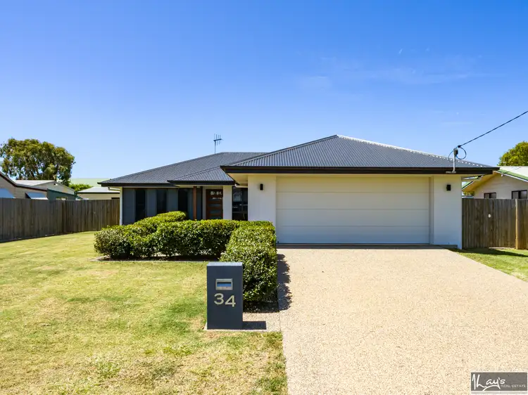 34 Ocean St, Burnett Heads QLD 4670