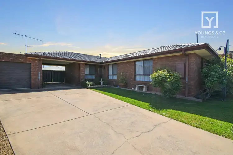 Second view of Homely house listing, 5 Darling Ct, Shepparton VIC 3630