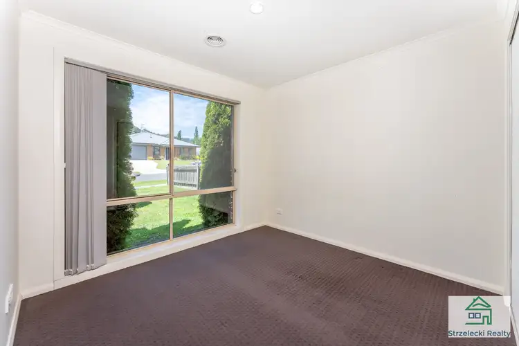 Fourth view of Homely townhouse listing, Unit 1/25 Fernlea Cl, Trafalgar VIC 3824
