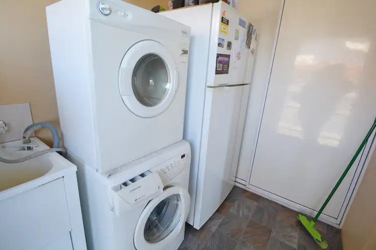 Seventh view of Homely unit listing, Unit 1/9 Furness Cres, Warwick QLD 4370