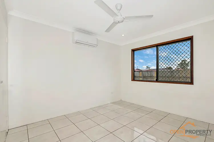 Fifth view of Homely house listing, 8 Sapphire Ct, Deeragun QLD 4818