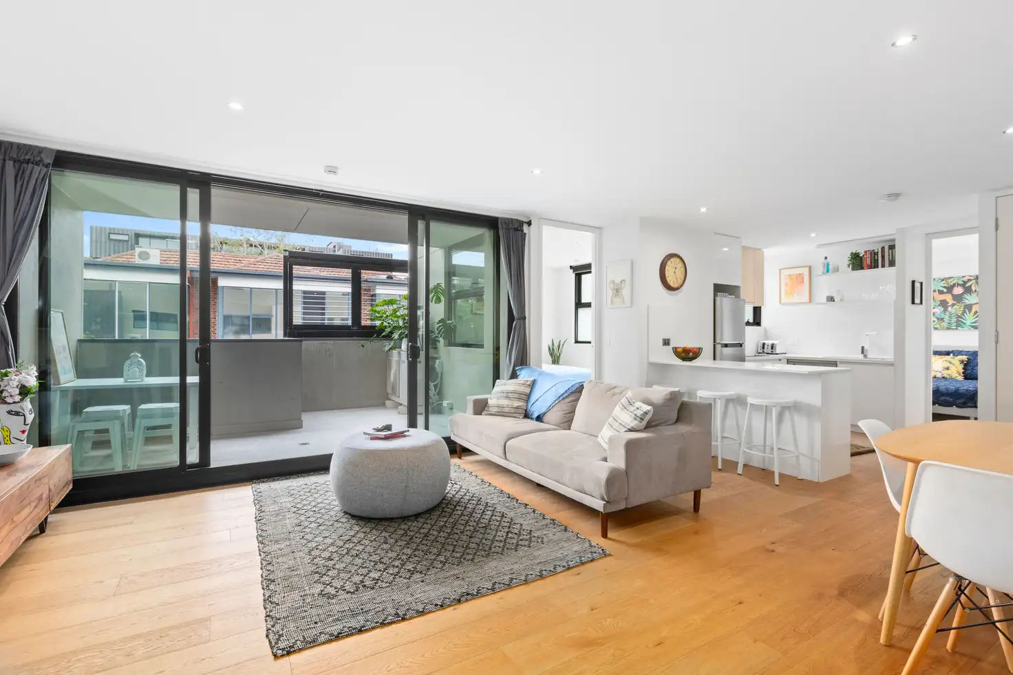 Main view of Homely unit listing, 11/83 Asling St, Brighton VIC 3186