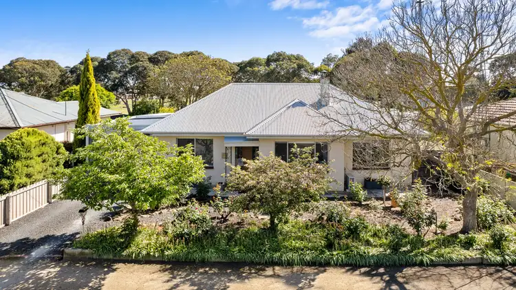 31 Cameron St, Penola SA 5277