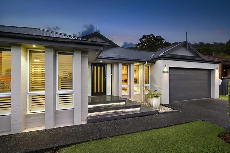 123 Fairfax Rd, Warners Bay NSW 2282