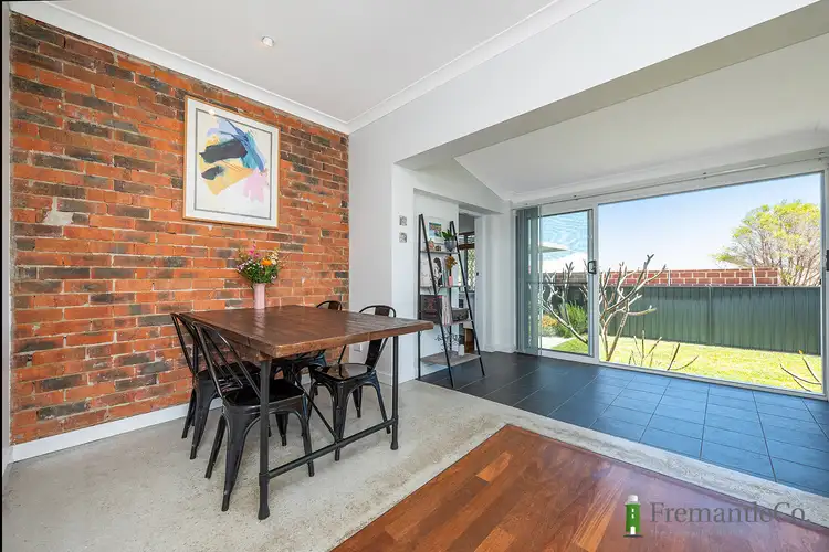 19 Gibson St, Beaconsfield WA 6162