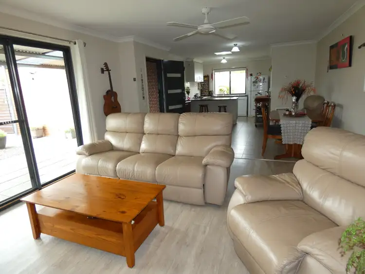 Sixth view of Homely house listing, Unit 2/9 Anderson St, Bairnsdale VIC 3875