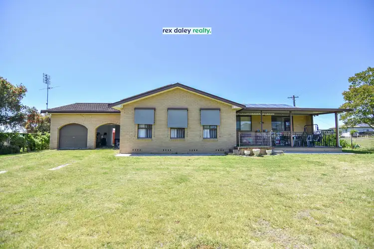82 Inverell Street Ashford, Inverell NSW 2360