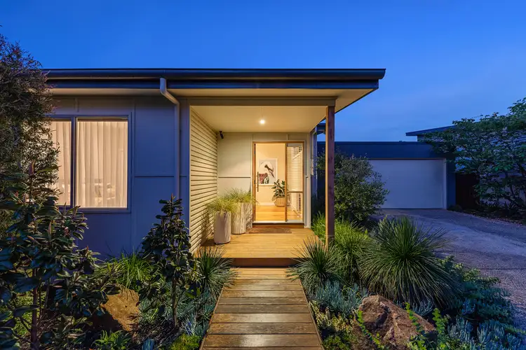 Main view of Homely unit listing, Unit 1/57 Armstrong Rd, Mccrae VIC 3938