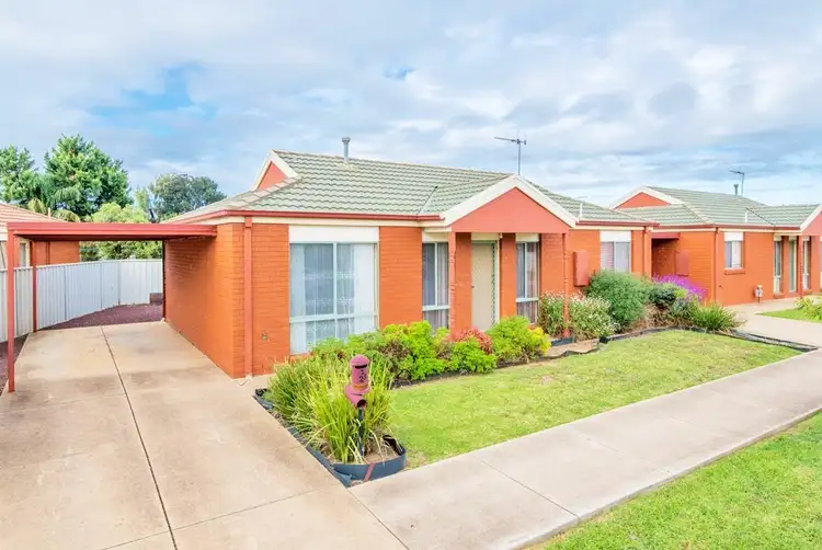 Unit 2/28 Madge Ct, Mooroopna VIC 3629