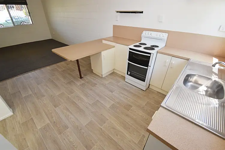 Fifth view of Homely unit listing, Unit 1/3 Sigg St, South Gladstone QLD 4680