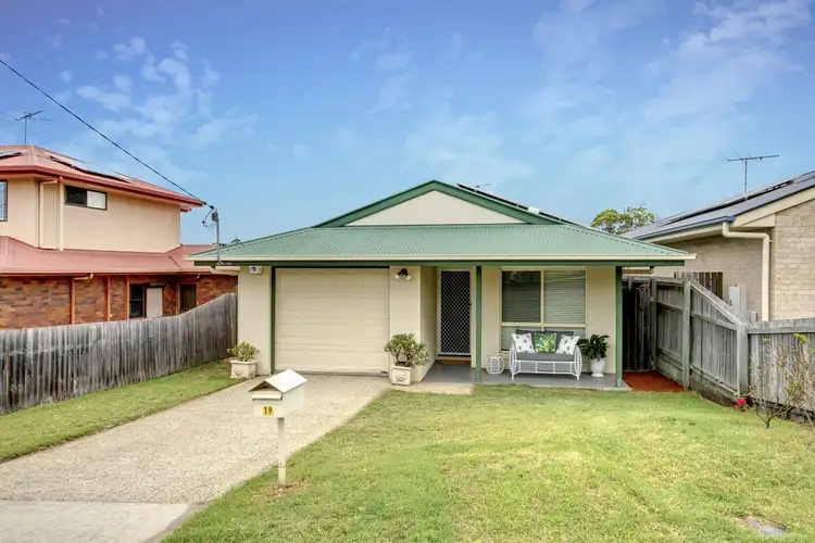 Main view of Homely house listing, 19 Wanda Rd, Upper Mount Gravatt QLD 4122