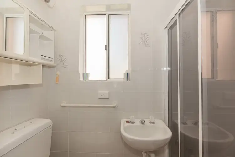 Fifth view of Homely unit listing, Unit 4/37 Cobbon Cres, Jindabyne NSW 2627