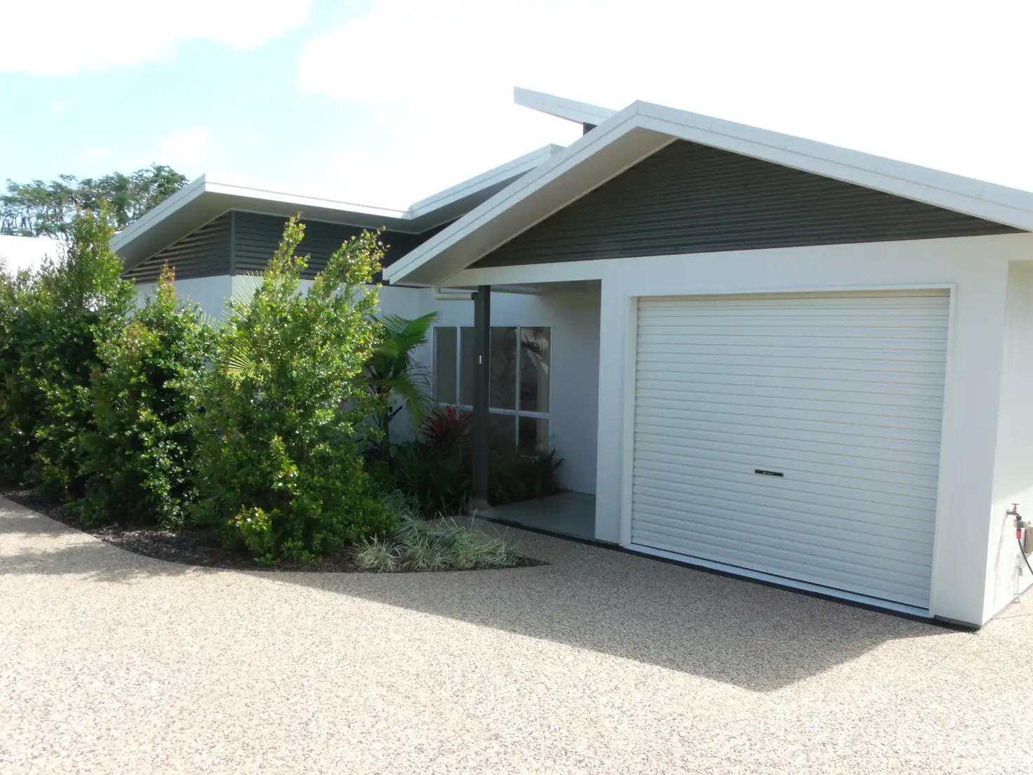 Main view of Homely house listing, 1/20 Seaview St, Mission Beach QLD 4852