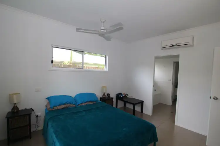 Fifth view of Homely house listing, 1/20 Seaview St, Mission Beach QLD 4852
