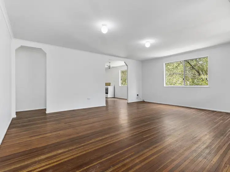Fifth view of Homely house listing, 28 Carmel Cres, Curra QLD 4570