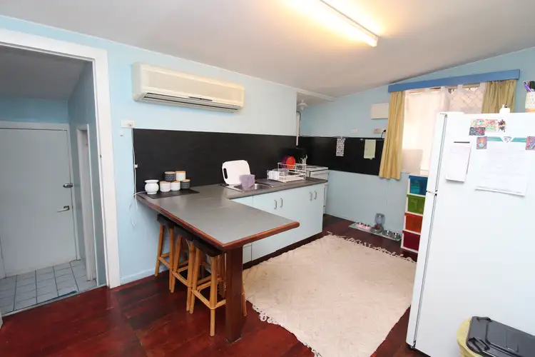 1 & 2/10 Dora Street, Mount Isa QLD 4825