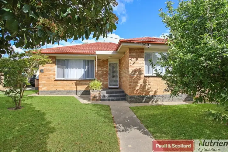 494 Hague St, Lavington NSW 2641